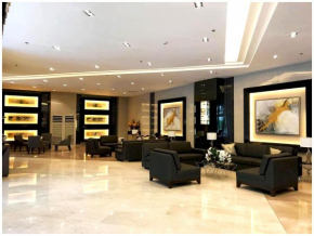 Iona Reign's Vacation Unit at FAME Residences